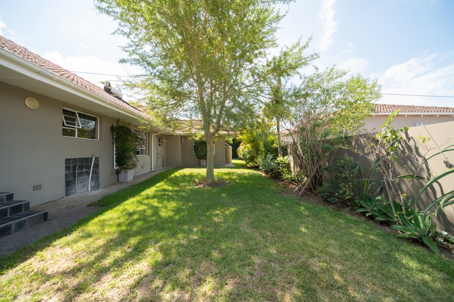 4 Bedroom Property for Sale in Bonza Bay Eastern Cape